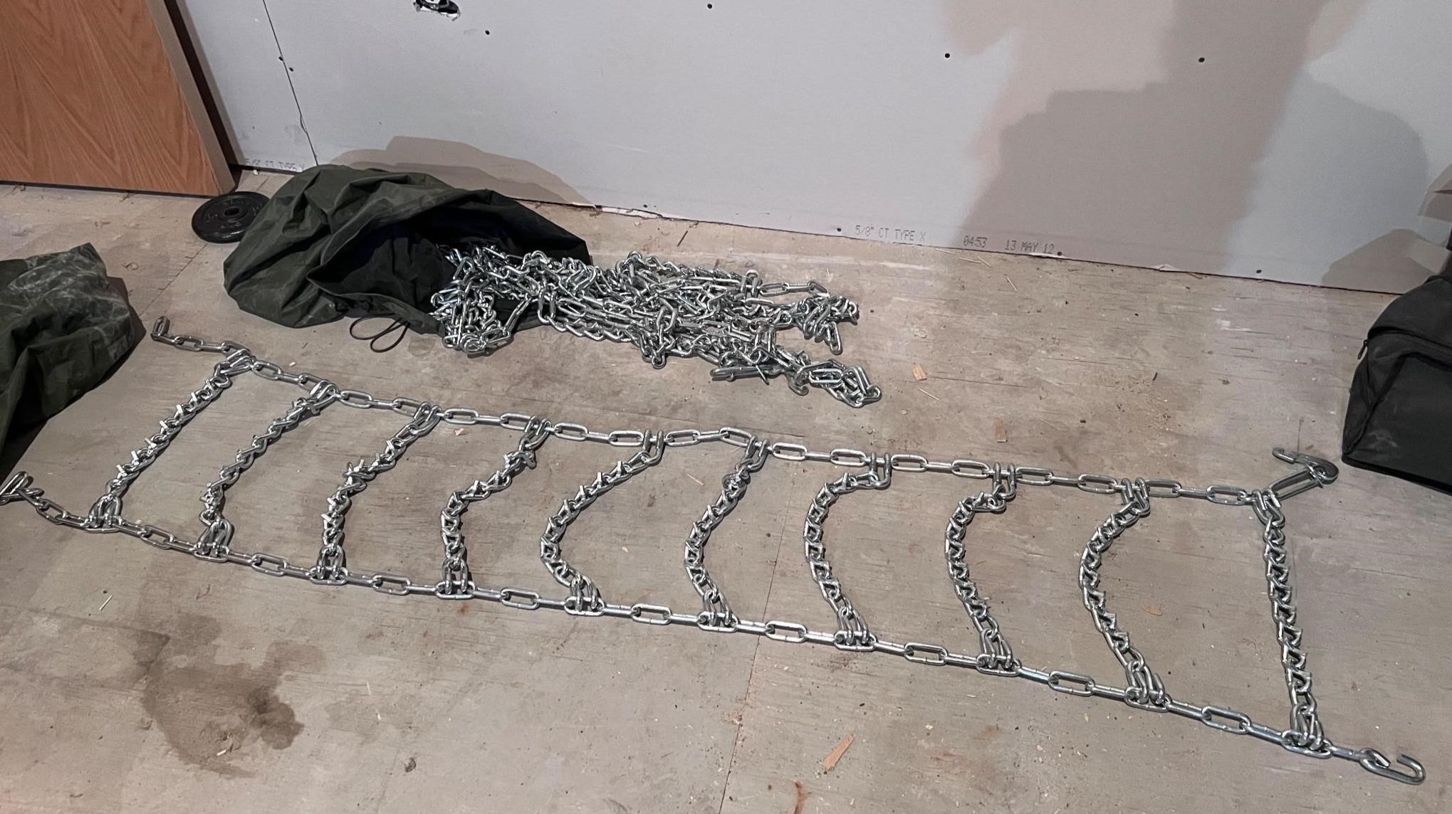 4x New Tire Chains, 76” in Length