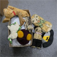 Early Plush Animals & Childrens Clothing