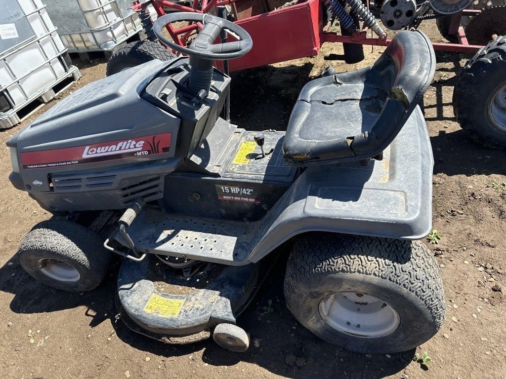 Lawn Flite Riding Lawn Mower - "Not Running"