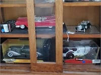 4 Various Diecast Cars