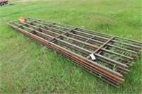 (10) Black Pipe 6 Bar x 20' Cont. Fence Panels