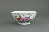 Chinese Famille Rose porcelain Bowl Yongzheng Mk