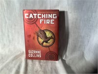 Suzanne Collins “Catching Fire”  Hardback Book