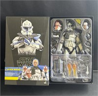 Hot Toys Star Wars Captain Rex collectible figure