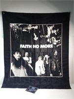 Drapeau Faith No More + CD Avanged Sevenfold