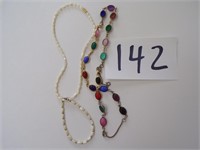 2 Vint/Now Necklace and Bracelet Sets