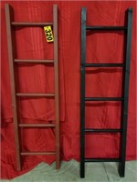 2pc. Ladders Quilt holders  [pick up only]