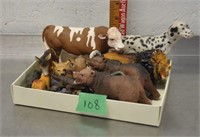 Assorted plastic animals