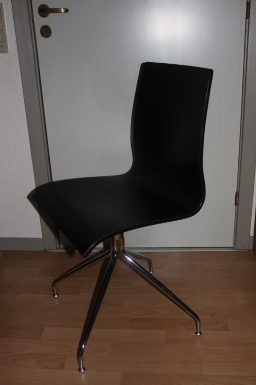 8 stk. spisebordsstole/skalstole m/læder. | A/S