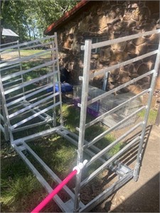 Aluminum rolling rack
Approximately 5 1/2 foot