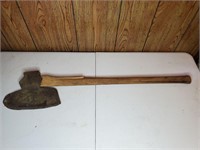 Vintage broad axe handle is split