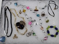 19Pcs Assorted Costume jewelry-Rings, Necklaces