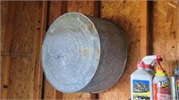 Large metal washtub