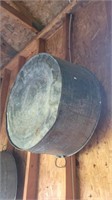 Large metal washtub