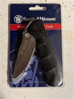 New Smith & Wesson Extreme Ops Knife