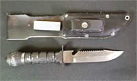 1980's Survival Knife w/ Sheath & Handle Compass