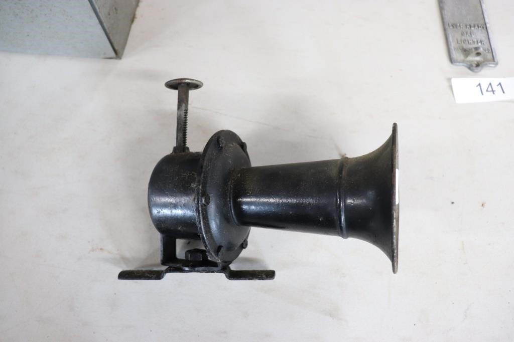 Antique Car Horn