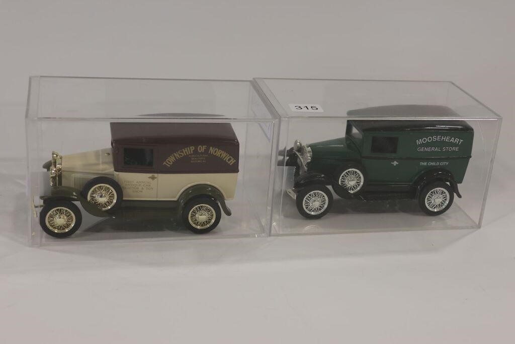 2 LIBERTY CLASSICS DIE-CAST COIN BANKS 1/24