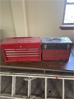 (2) toolboxes