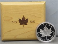 1989 Canadian silver maple leaf with paperwork