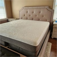 King Size Bed w/ Seally Posturpedic Mattress