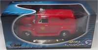 CHEVROLET PANEL BOSTON FIRE DEPARTMENT SOLIDO 1/18