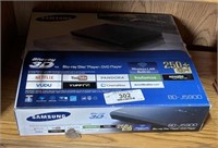 Samsung Blu-Ray Player in Box