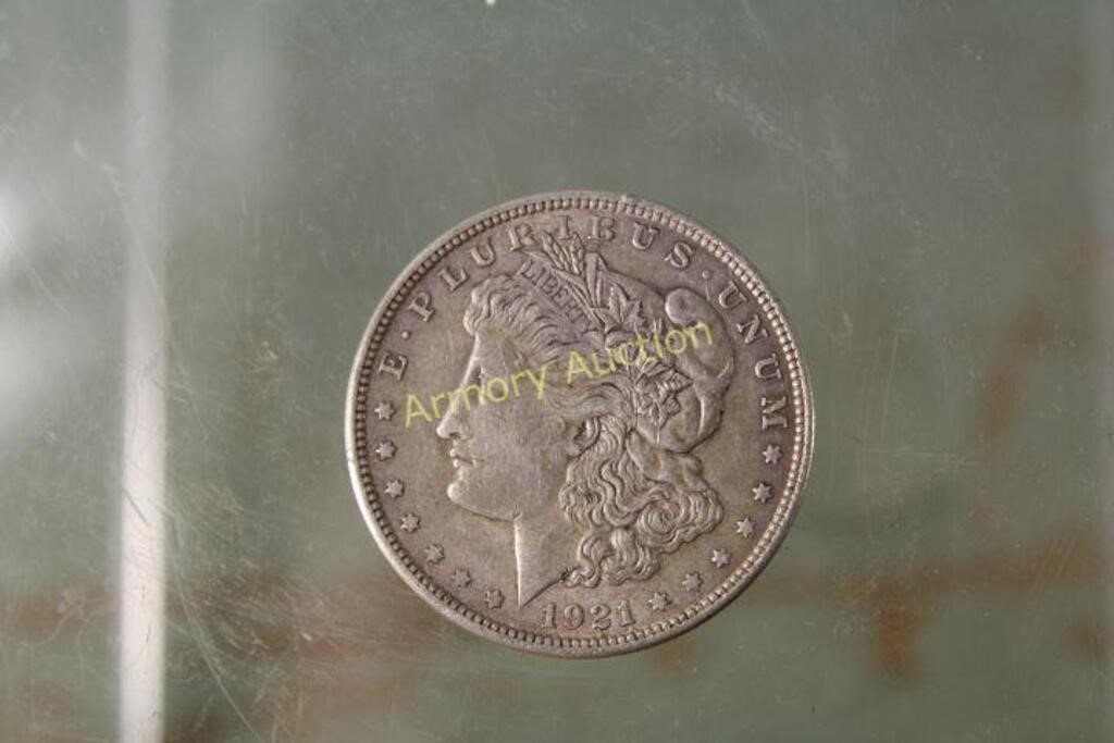 1921 SILVER MORGAN DOLLAR
