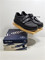 NEW - P.W. MINOR MENS SHOES - SIZE 10W
