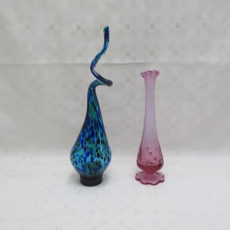 Art Glass - Vase is Fenton