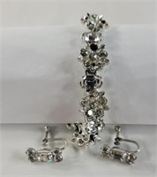Lisner jeweled bracelet w/ earrings, missing