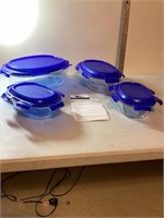 Lock lock glass dishes with lids