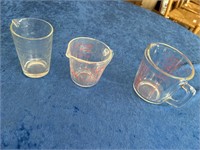 Vtg Glasbake & Fire-king measuring cups