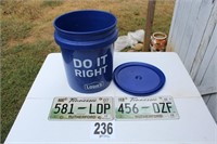 Do It Right Bucket & Lit with Tennessee Tags
