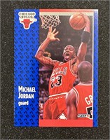 1991-92 Fleer Michael Jordan Chicago Bulls #29 Bas