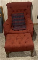 Tufted Chair w/ Ottoman, 29" x 3' x 33"