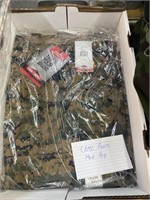 New true spec camo pants size medium regular