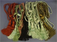 Quantity of curtain tie back tassels