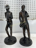 2 MINSTREL STATUETTES MADE OF RESIN