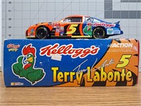 Nascar Terry Labonte #5 Kelloggs 1:24 stock car