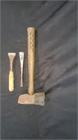 Vtg Mallot & 2 Chisels