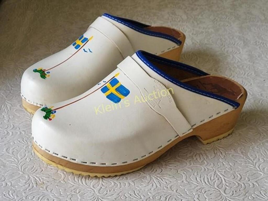 vtg leather & wood klara sweden clogs like new