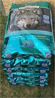 24 lb Blue Lrg Breed Dog Food w Salmon