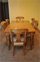 Ethan Allen Dining Table w/Leaves