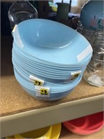 20 blue 6" bowls