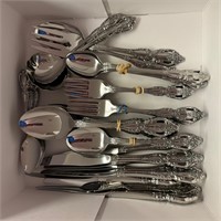Oneida Stainless 8 pc Flatware Place Setting