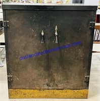 Metal Cabinet (42 x 36 x 19)