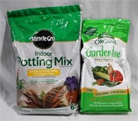 Sealed bags potting mix & veggie food