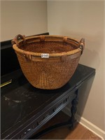 Large wicker basket sizes in pics
