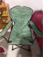 2 FOLDING LAWN CHAIRS